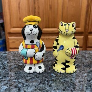Ceramic Vintage Dog Chef and Cat Chef pair of salt and pepper shakers